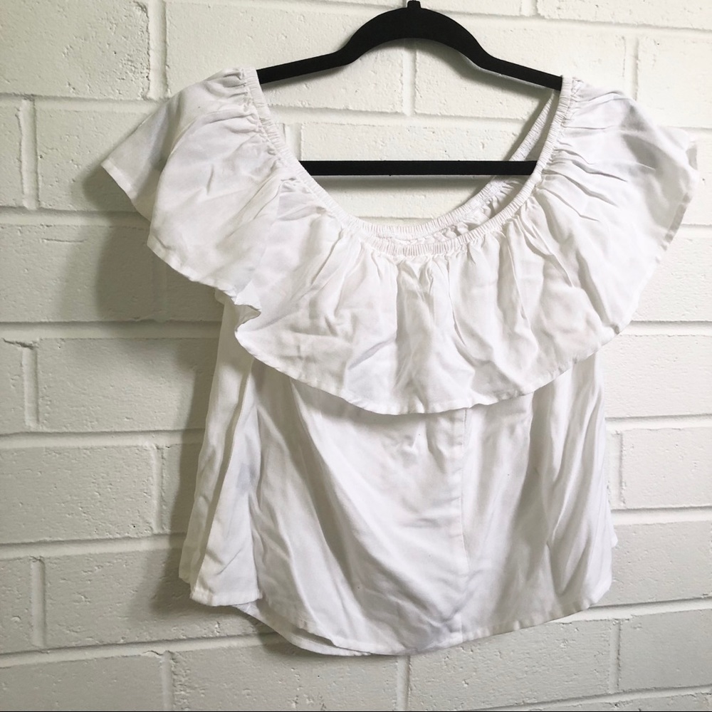 🌞 White Off the Shoulder Top Small